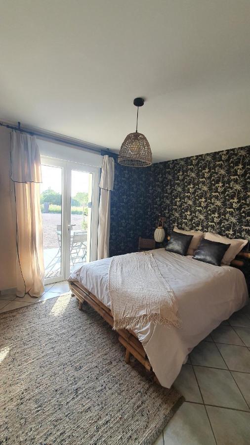 Le Coup De Foudre Bed & Breakfast Le Molay-Littry ภายนอก รูปภาพ